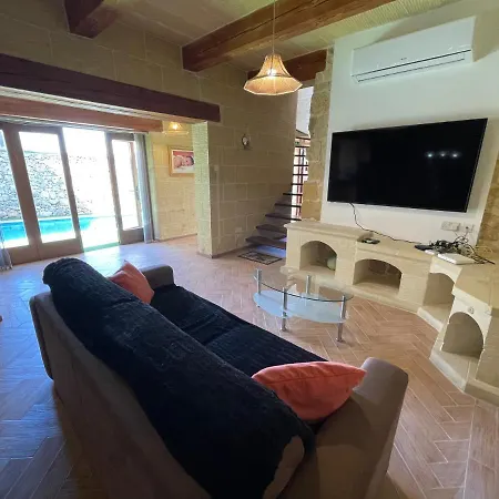Tac-cikkarell Farmhouse Willa Xewkija